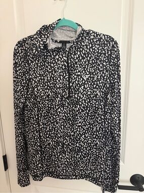 Aeropostale Black & White Printed Quarter-Zip Pullover